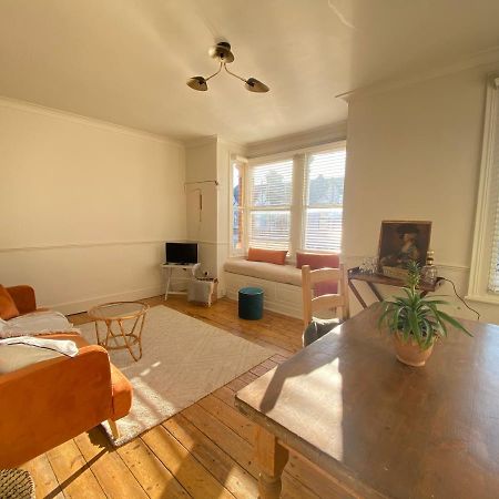 Stylish Apt London Excel Olympic Close To Station Leilighet Eksteriør bilde