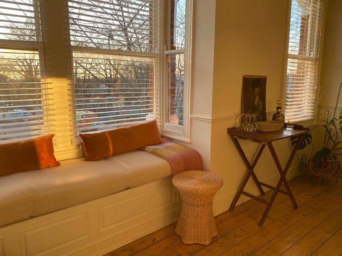 Stylish Apt London Excel Olympic Close To Station Leilighet Eksteriør bilde