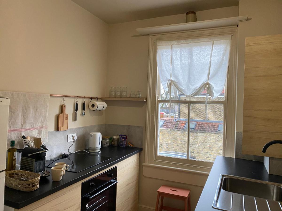 Stylish Apt London Excel Olympic Close To Station Leilighet Eksteriør bilde